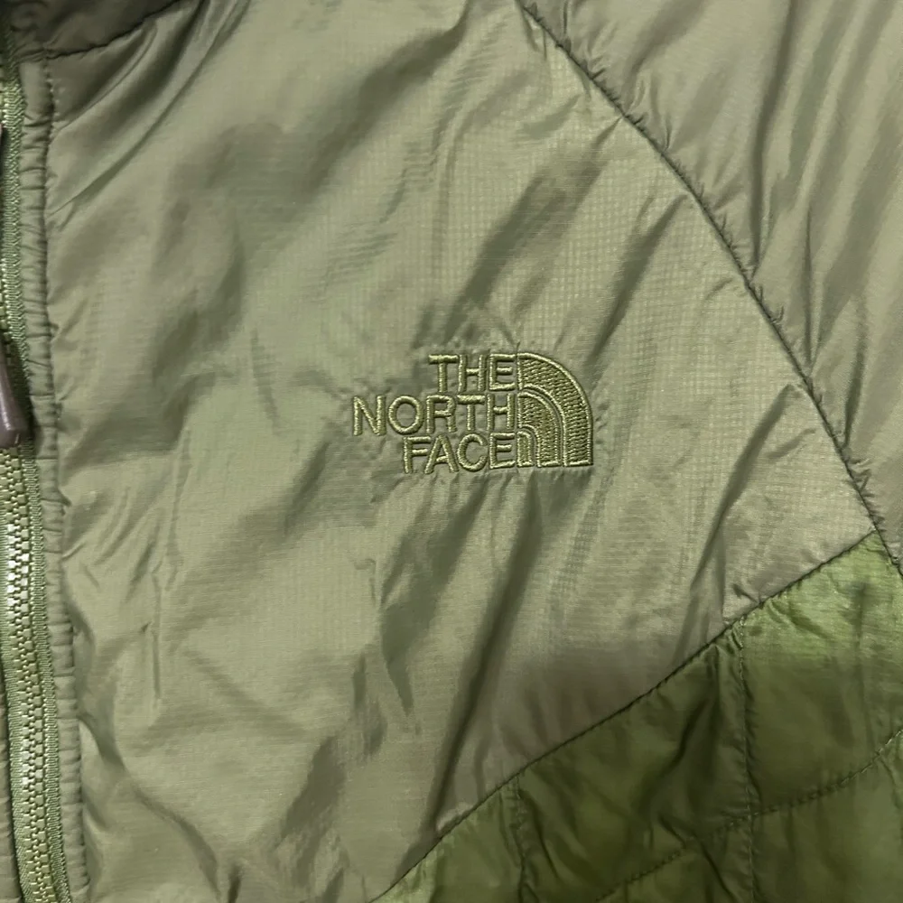 THE NORTH‎ FACE THERMOBALL HYBRID PRIMALOFT JACKET - MEN'S Medium